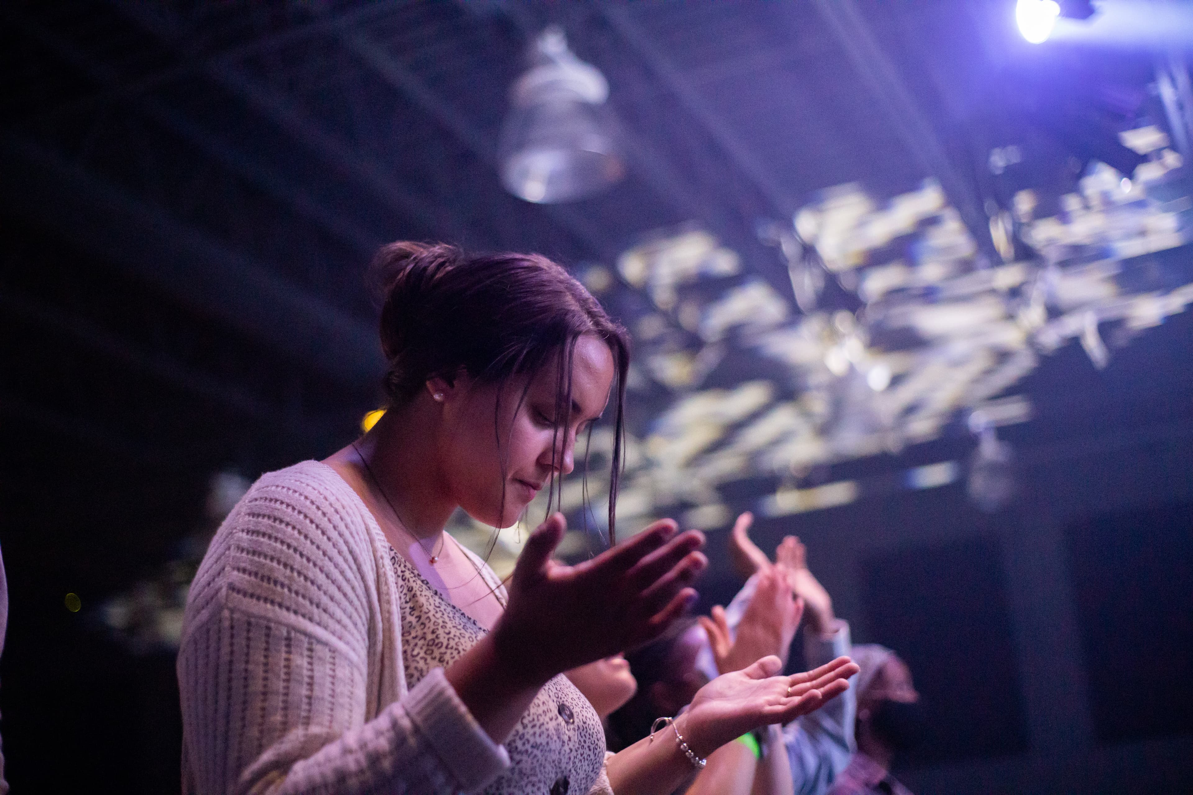 Alabaster worship & prayer